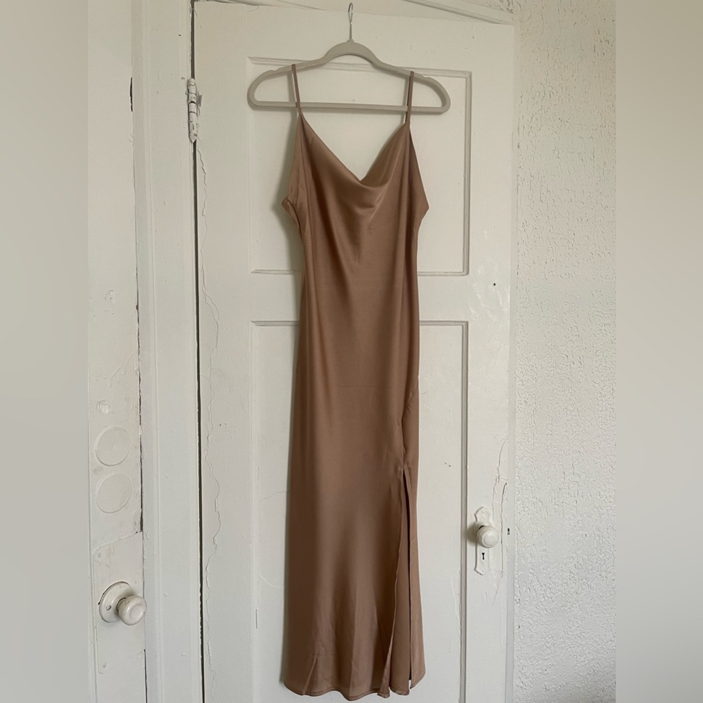 Women’s maxi dress